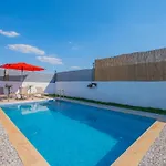 Ozbi-conservative In Camkoy For 4 Person *