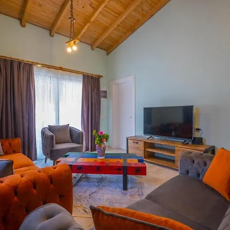 Vila Ozbi-conservative In Camkoy For 4 Person *