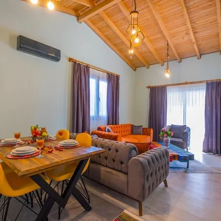 Ozbi-conservative In Camkoy For 4 Person Fethiye